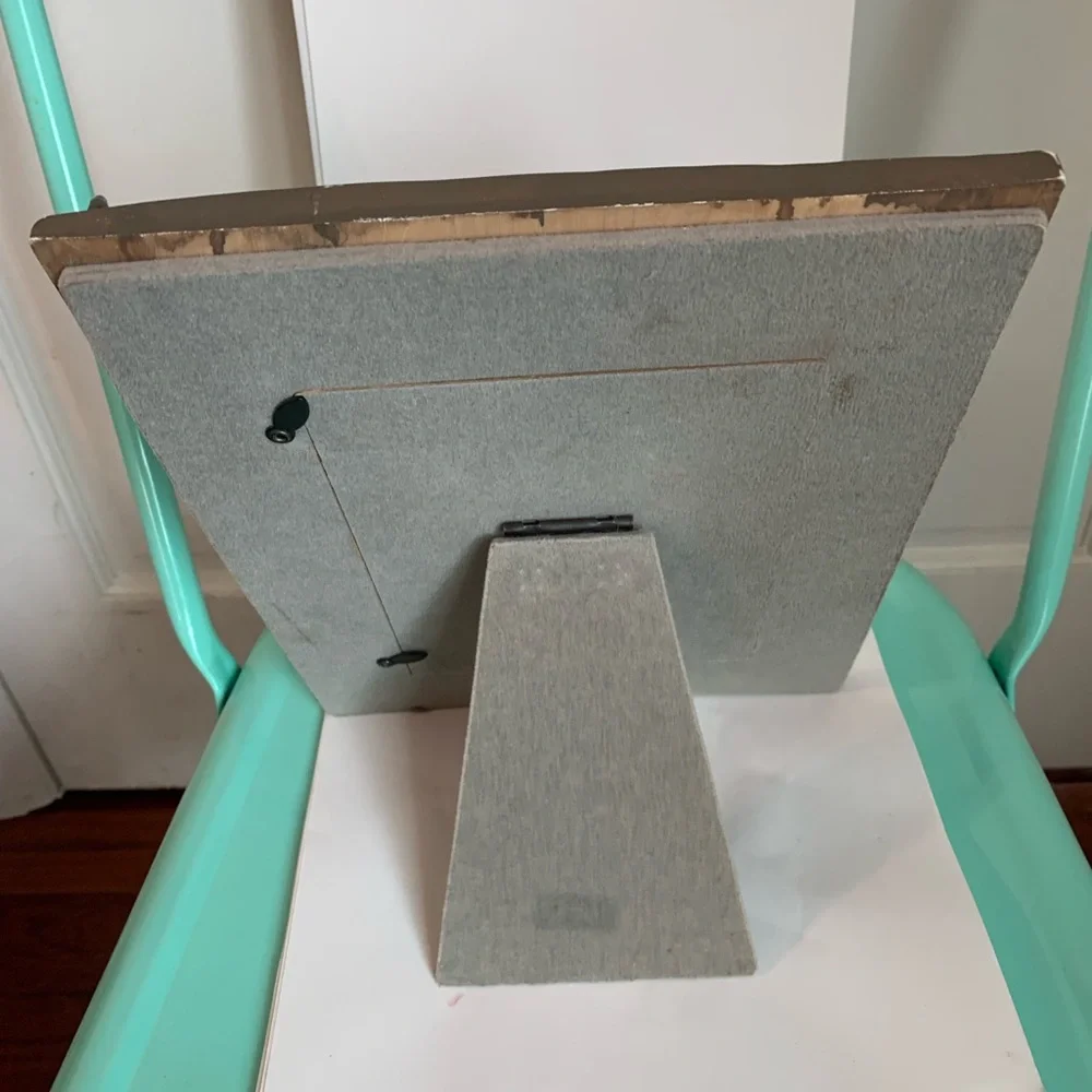 Snips and Snails Pocket Found Things Resin Rustic Freestanding Picture Frame